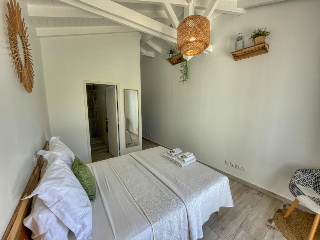 24.Location villa 3 chambres piscine vue mer Le Gosier Guadeloupe